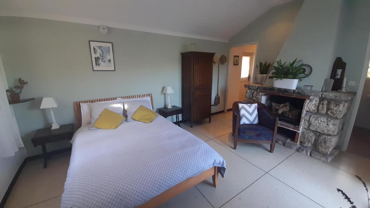 Studio Apartment In Bargemon 外观 照片