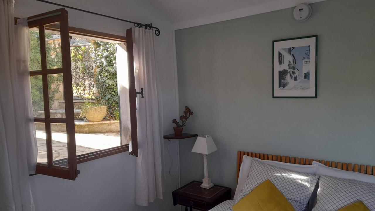 Studio Apartment In Bargemon 外观 照片